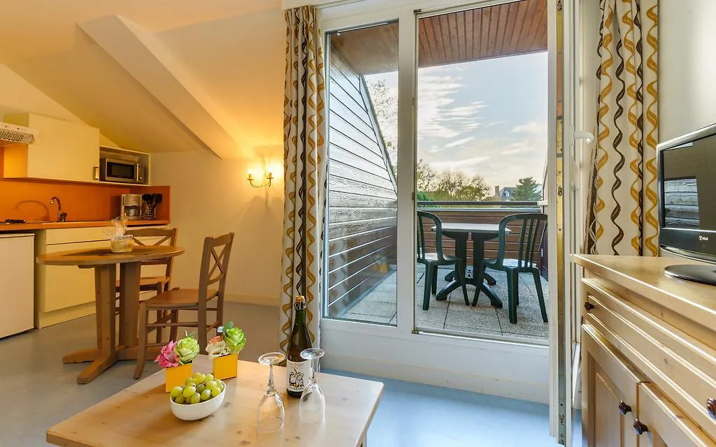 Lagrange Vacances Les Roches Douvres Saint-Briac-sur-Mer 3*,  France